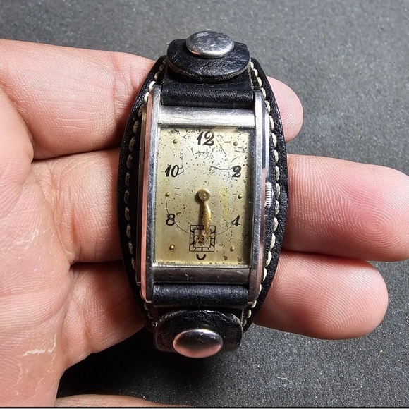 Vintage Doxa Mens Mechanical Wind Up Tank Watch Silver Tone Working Bund Strap - Picture 1 of 12